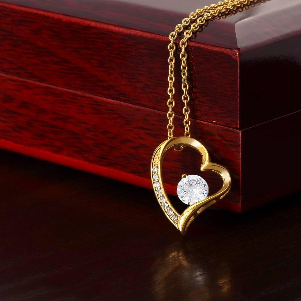 Forever Love Heart Necklace - Timeless Romantic Gift