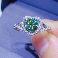 Load image into Gallery viewer, Gree Moissanite Heart Ring 1 Carat  925 Sterling Silver
