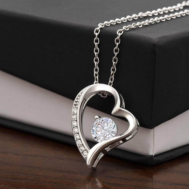 Forever Love Heart Necklace - Timeless Romantic Gift